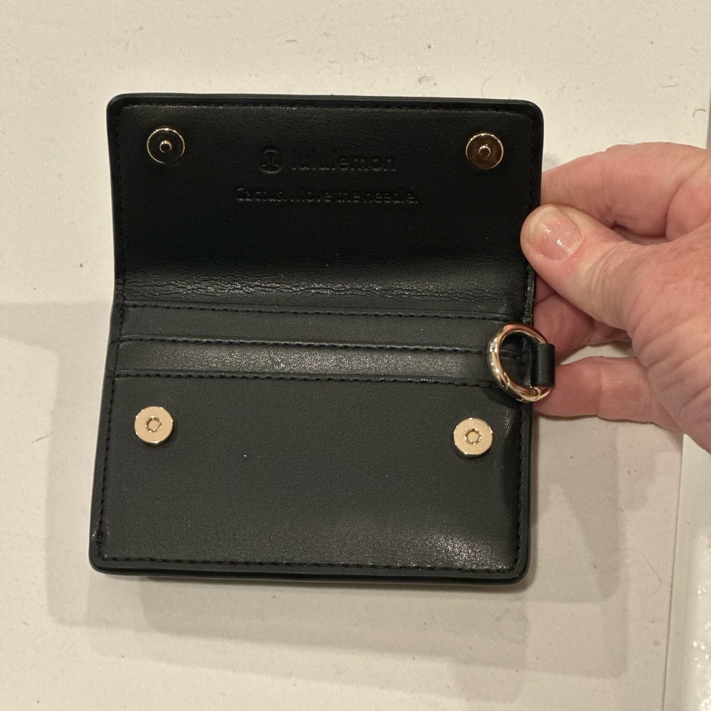 lululemon athletica Black Card Holder - Picture 4 of 7